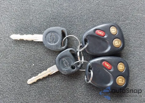 2003 Chevrolet Silverado 2500Hd Ls from USA, damaged, VIN 1GCHK29U33E286917